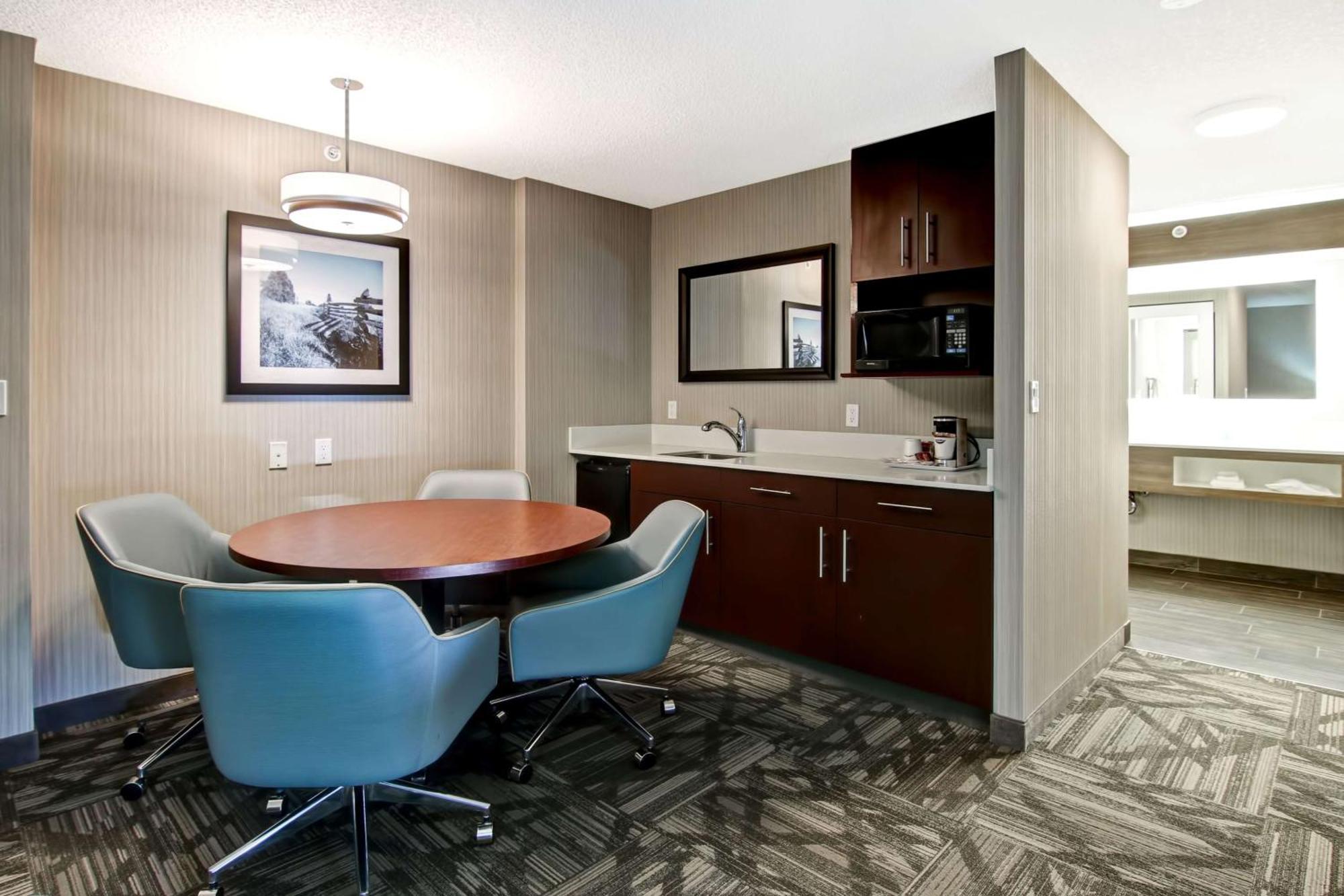 Hampton Inn & Suites By Hilton Calgary-Airport Luaran gambar